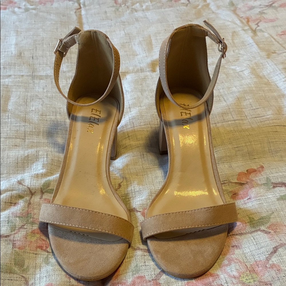 ElElax , taupe / tan , suede look , Ankle Strap , chunky heels,. Size 9 women’s
